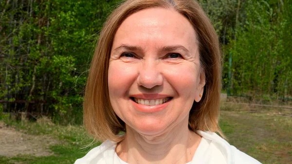 Perfil de Cláudia Fernandes